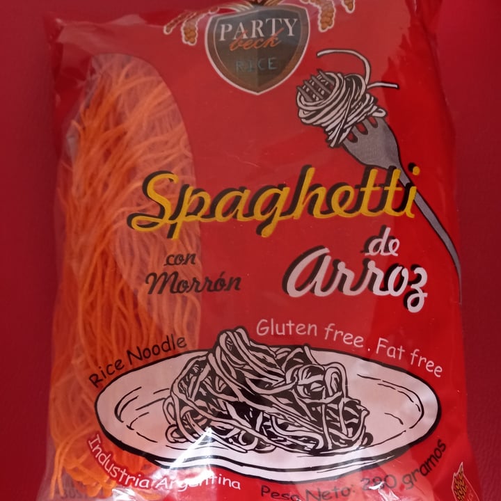 photo of Party Beck Spaghetti de arroz con morrón shared by @yanivegan04 on  12 Mar 2021 - review