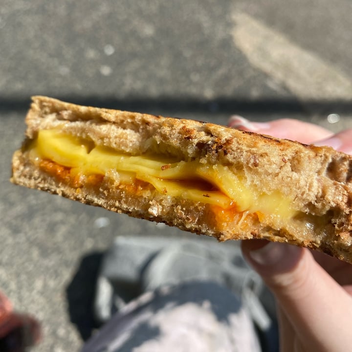 photo of Whitley bean Cheese Toastie shared by @meganthevegetable on  04 Jul 2022 - review