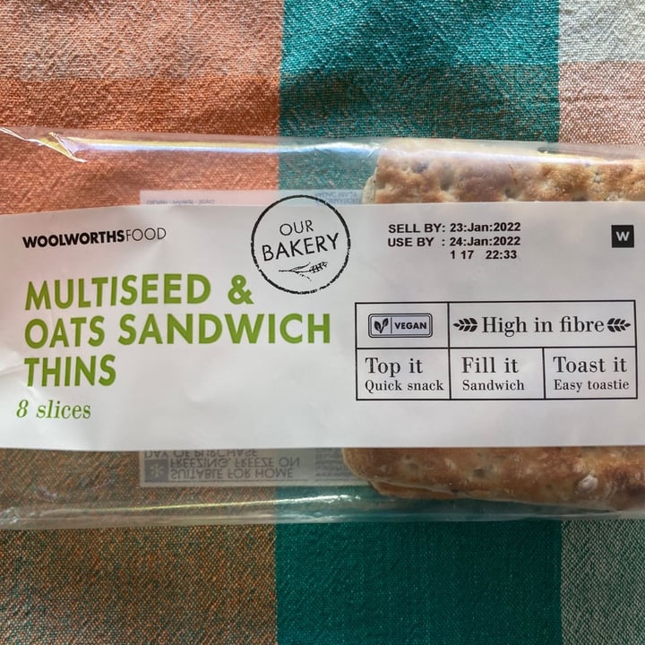 photo of Woolworths Food Multiseed & Oats Sandwich Thins shared by @stezza on  26 Jan 2022 - review