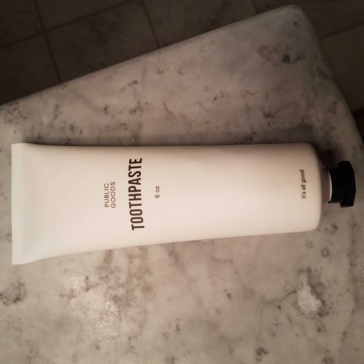 review photo of Public Goods Public Goods Toothpaste shared by @bplotnick on 20 Apr 2020 - review