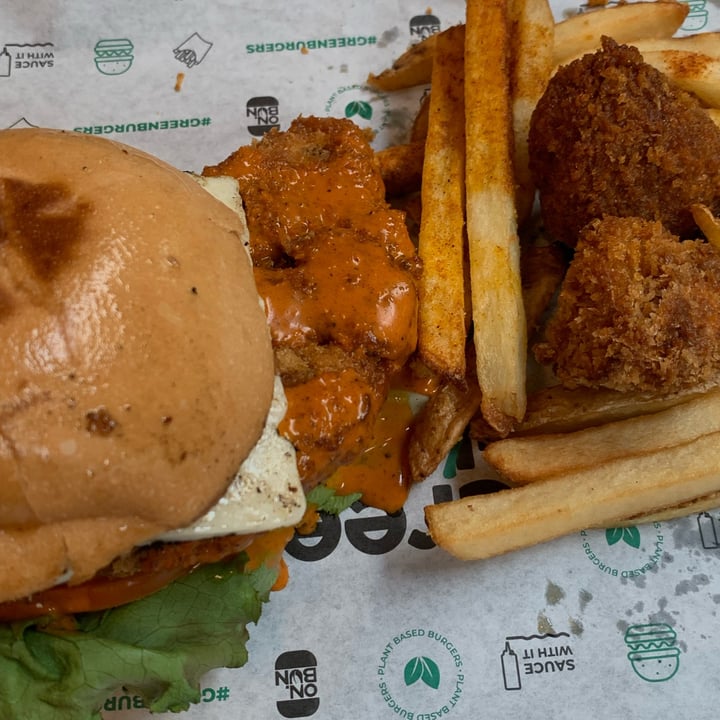 photo of On Bun Plant Based Burgers Buffalo Burger shared by @moonlight15 on  07 Jun 2022 - review
