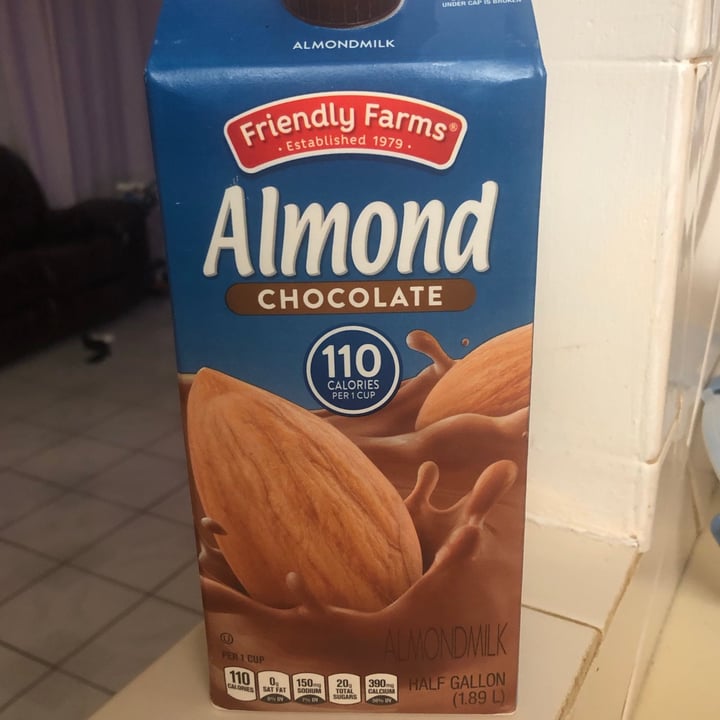 review photo of Friendly Farms Chocolate Almond Milk shared by @nftptldbyf on 13 Jul 2021 - review