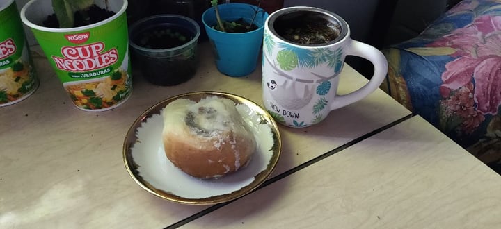 photo of Futuro Veggie - Coffee & Deli Roll de canela shared by @xpokedoll on  16 Oct 2019 - review