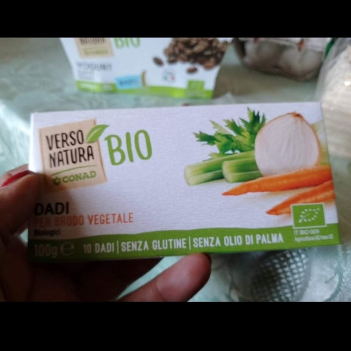photo of Conad Bio Dadi per brodo vegetale shared by @botticellianna on  05 Jun 2022 - review