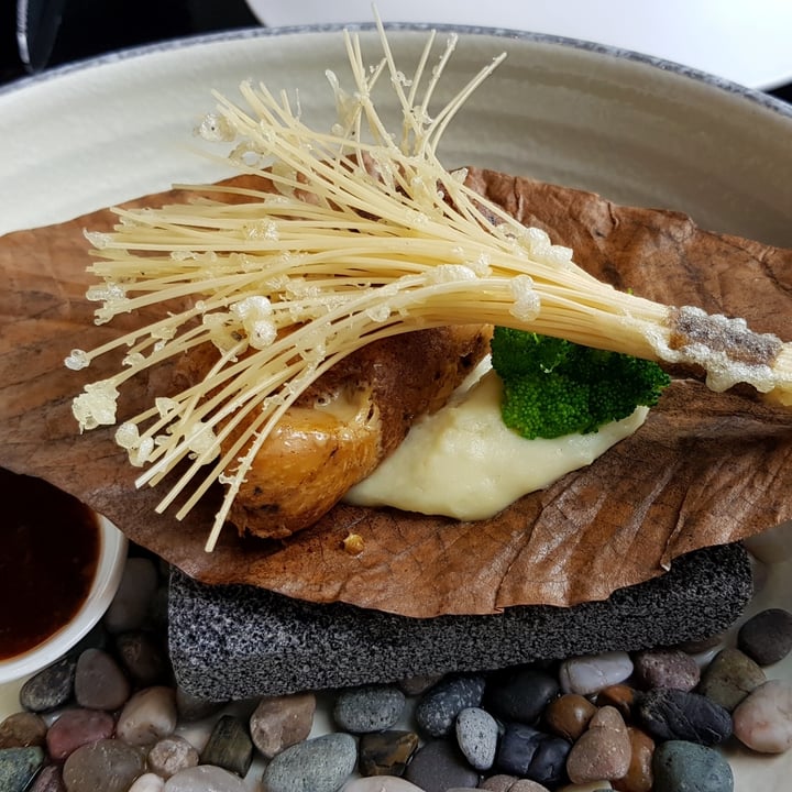 photo of Joie Grill Summer Mushroom Steak on “Pu-Ye” Hot Stone shared by @sjps on  15 Jul 2020 - review
