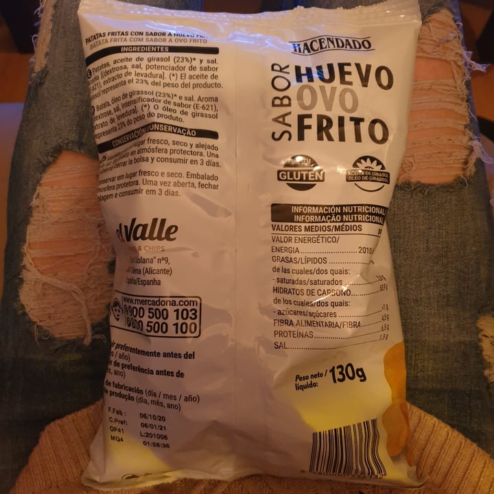 photo of Hacendado Patatas Fritas sabor Huevo Frito shared by @batvegan on  10 Aug 2021 - review