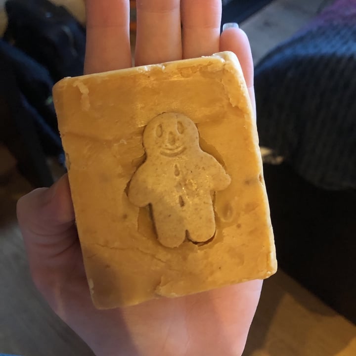 photo of Slab artisan fudge Gingerbread Man (Vegan) shared by @aspersum on  10 Oct 2020 - review
