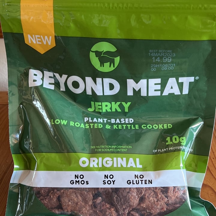 review photo of Beyond Meat Jerky Original shared by @compassionatefarmer on 01 May 2022 - review