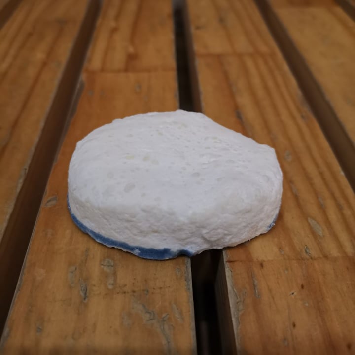 review photo of LUSH Fresh Handmade Cosmetics T'eo Desodorante sólido shared by @esbueno on 10 Mar 2020 - review