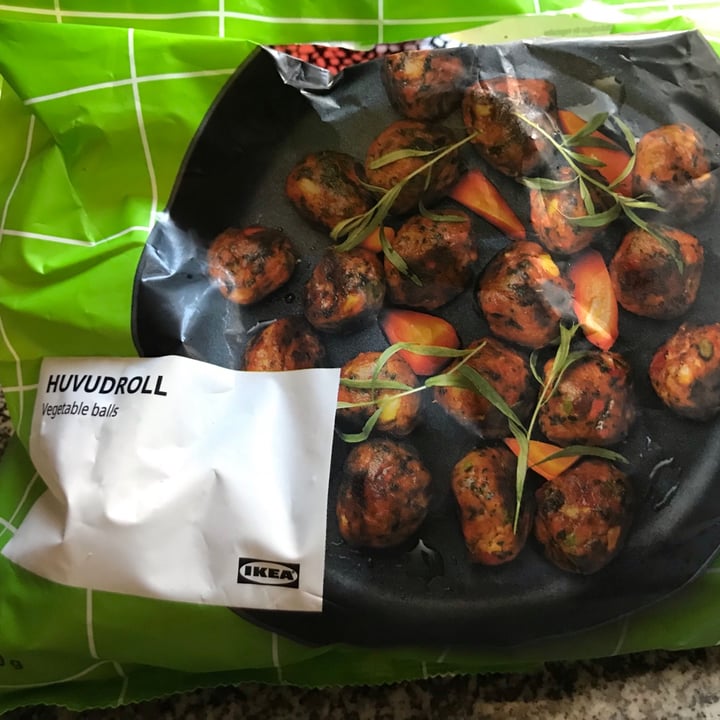 photo of Ikea Huvudroll (Vegetable Balls, Frozen) shared by @laurastr on  14 Sep 2021 - review