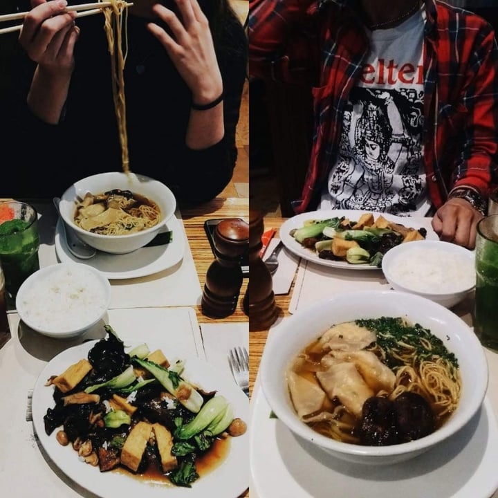 review photo of WOK Zona T Styfry de setas y tofu shared by @angelstrikeman on 20 Aug 2019 - review