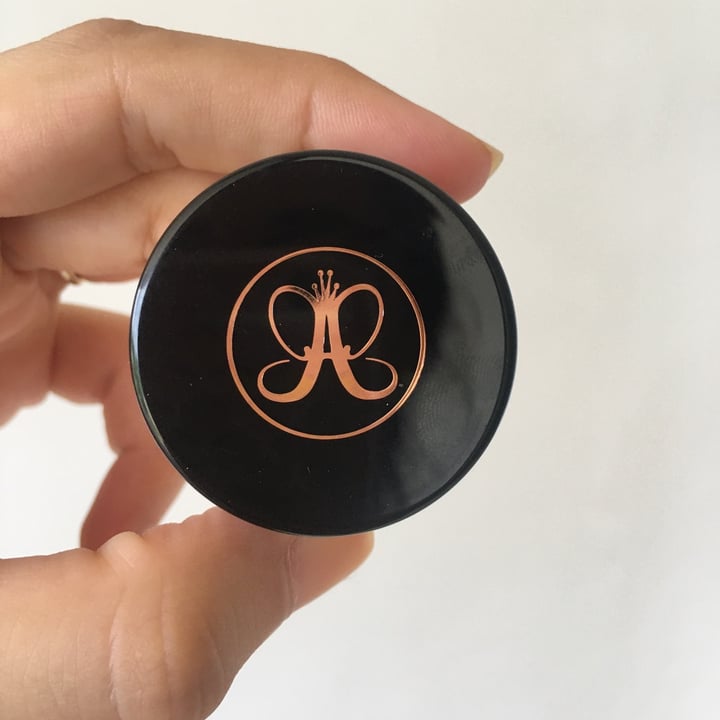 photo of Anastasia Beverly Hills Anastasia En Gel De Cejas shared by @caroacosta on  11 Jun 2021 - review