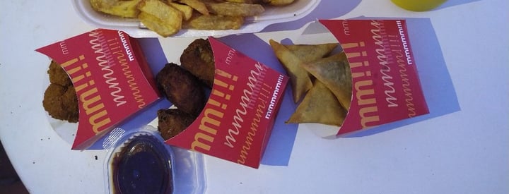 photo of Veganeat Croquetas y samosas. shared by @enniwestt on  31 Jul 2019 - review
