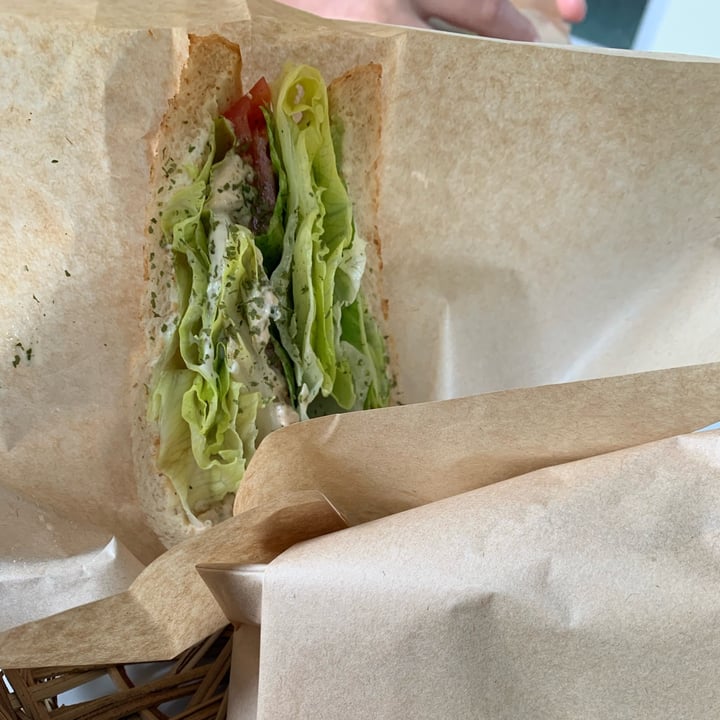 photo of サバイディーカフェ sabaidee cafe Hummus Sandwich shared by @agneee on  27 Oct 2022 - review