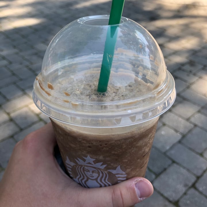 photo of Starbucks Frappuchino shared by @reywatson on  12 Jun 2021 - review