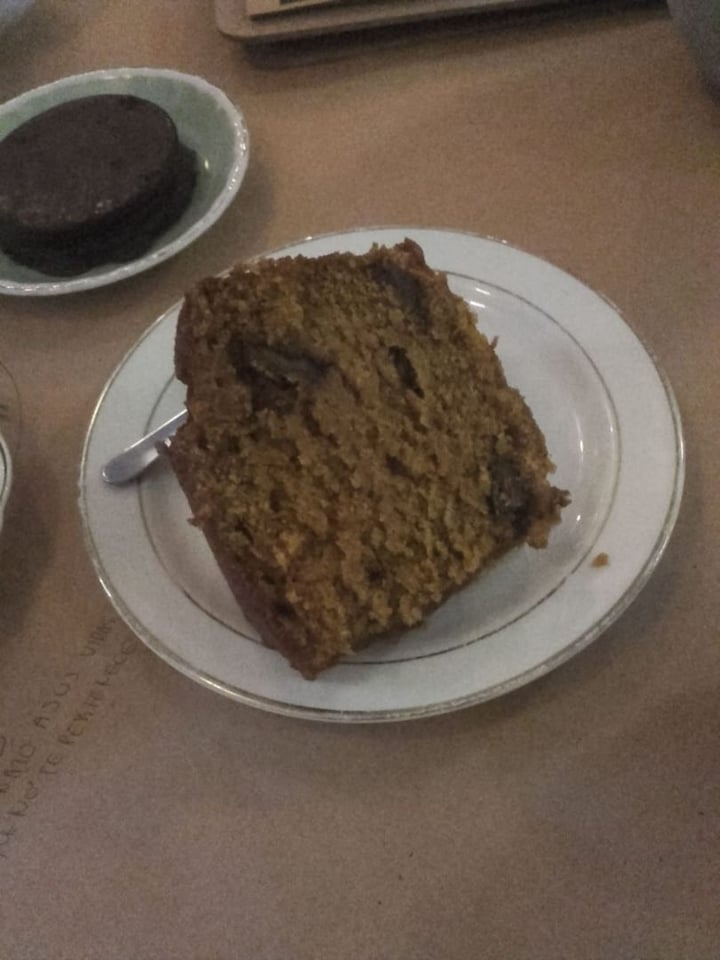photo of MOLA Carrot Cake shared by @tales on  08 Feb 2020 - review