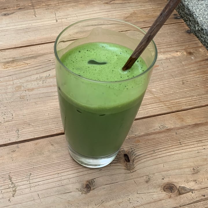photo of Hvala CHIJMES Iced Matcha Latte shared by @mel on  03 Dec 2021 - review