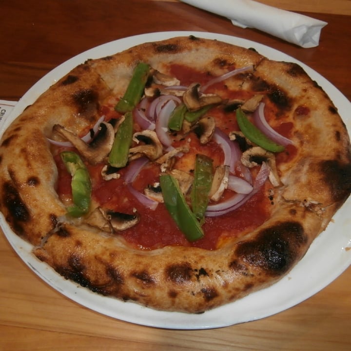 photo of Alibi Wood Fire Pizzaria & Bakery Veggie Pizza shared by @srw4 on  17 Jul 2022 - review