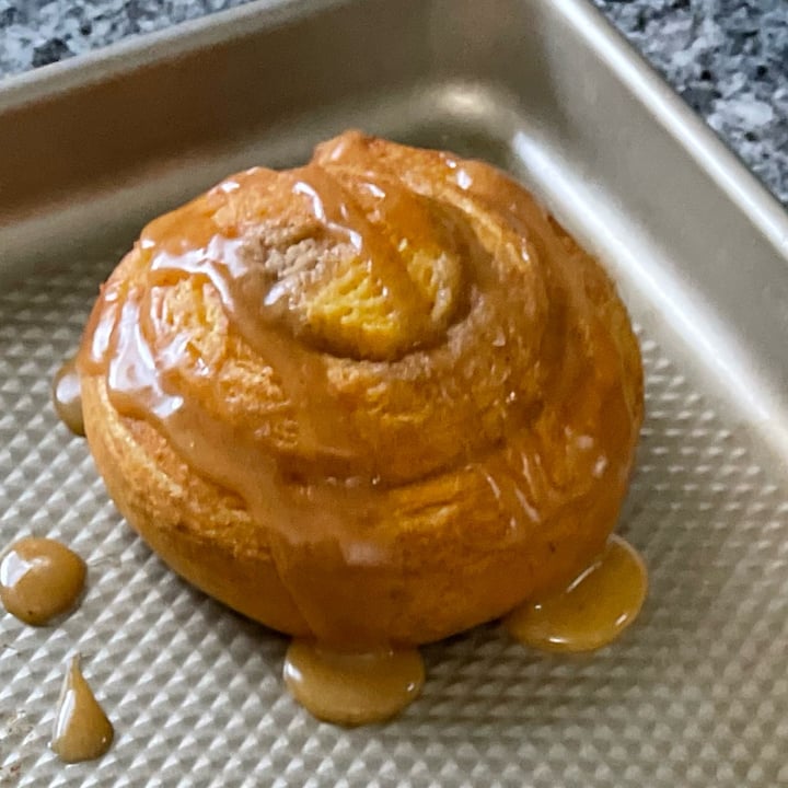 review photo of Trader Joe's Pumpkin Rolls shared by @consciouslycarlie on 31 Dec 2021 - review