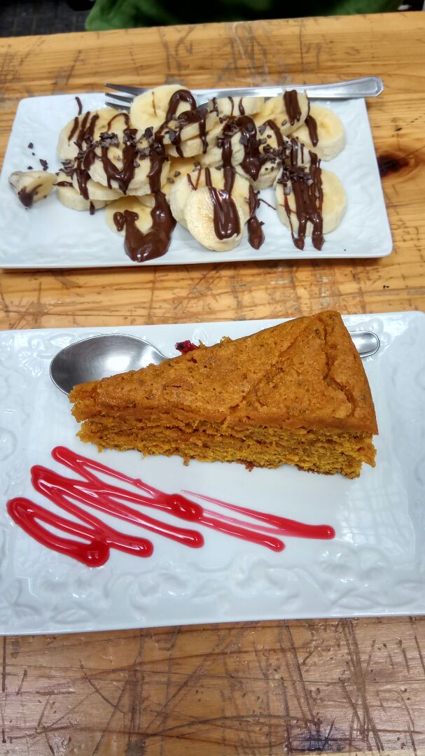 photo of Veganitessen Postres shared by @bastetmoon on  31 Jul 2019 - review