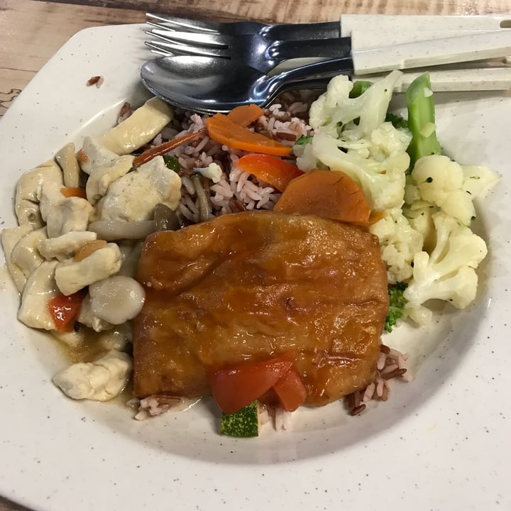 photo of NUS Science Canteen (Frontier Phase 1) Sweet & Sour Tofu with Veggies shared by @opheeeliaaa on  27 Aug 2019 - review