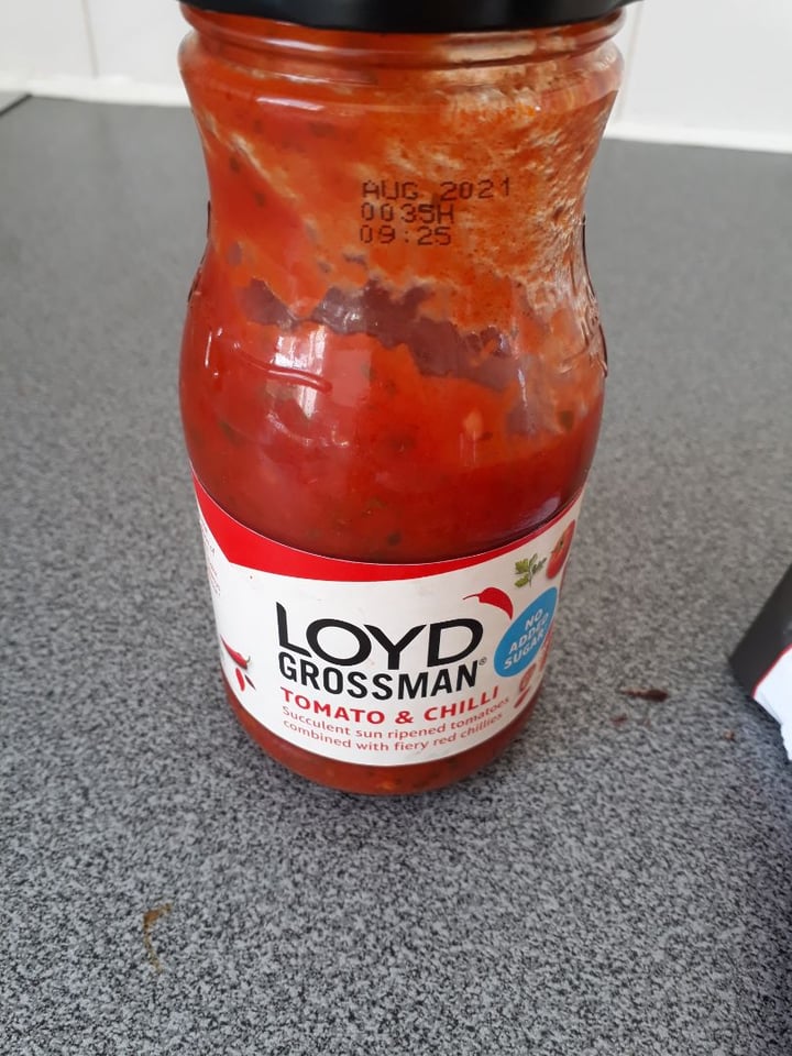 photo of Loyd Grossman Tomato and chilli pasta sauce shared by @bcjw57 on  01 Mar 2020 - review