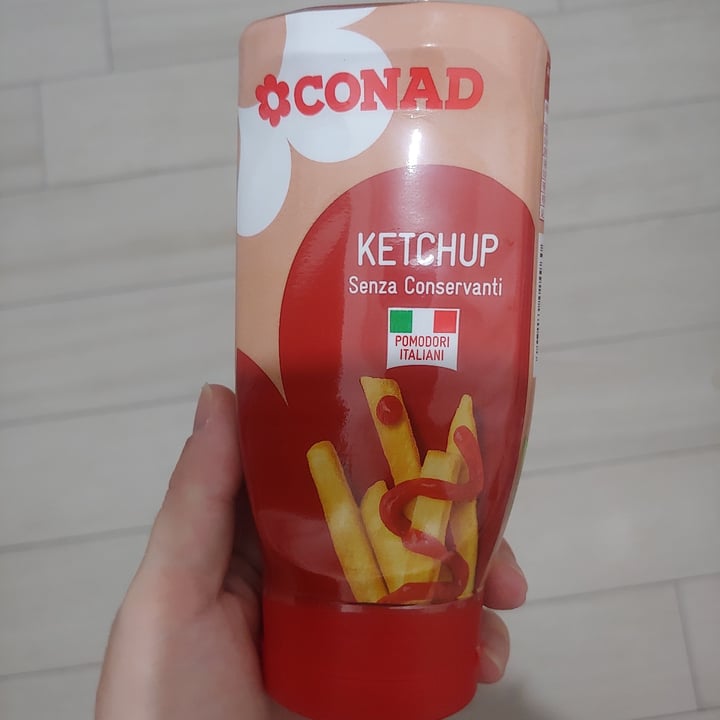 review photo of Conad Ketchup Senza Conservanti shared by @veganiscool on 11 Sep 2021 - review