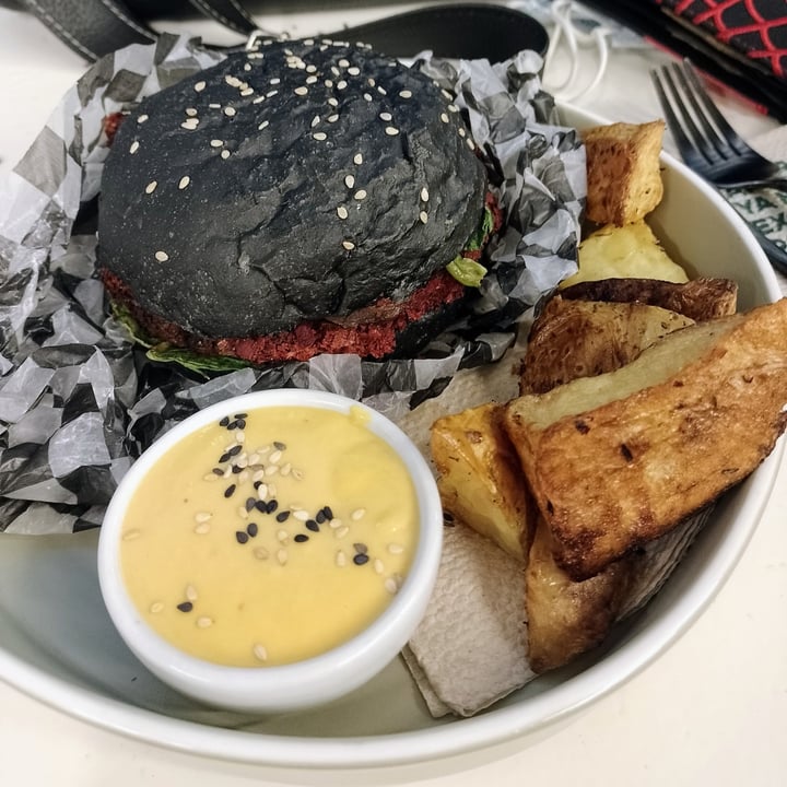 photo of Nato Comé Real Hamburguesa shared by @deniseeeb on  05 Mar 2022 - review