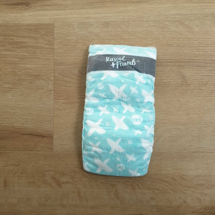 review photo of Rascal + Friends Nappies shared by @pcassas on 19 Apr 2022 - review