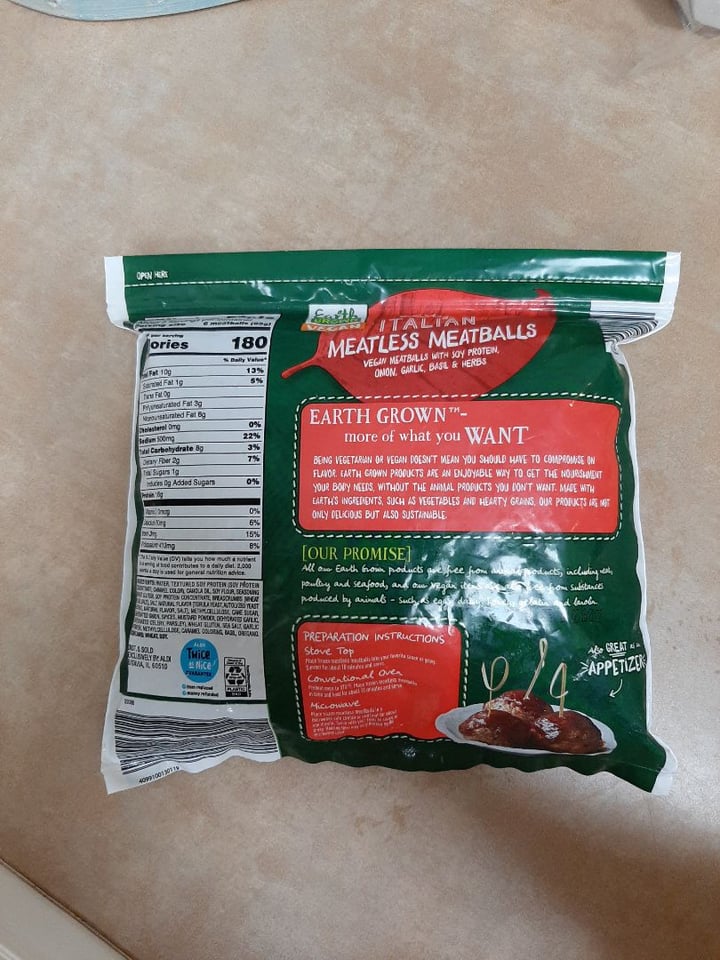 photo of Earth Grown Zesty Italian Meatless Meatballs shared by @carriecreighton on  18 Apr 2020 - review