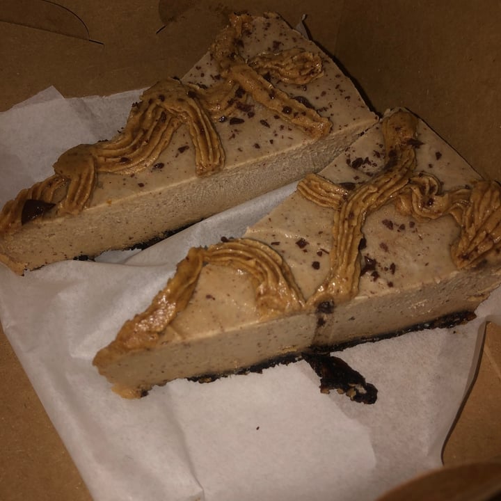 photo of Herbivorous Cookies and Cream Cheesecake shared by @grapetown on  29 Jul 2020 - review