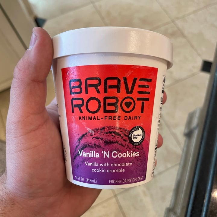 photo of Brave Robot Brave Robot Vanilla 'N Cookies Animal-Free Dairy Ice Cream shared by @chefspnce on  16 Jun 2021 - review