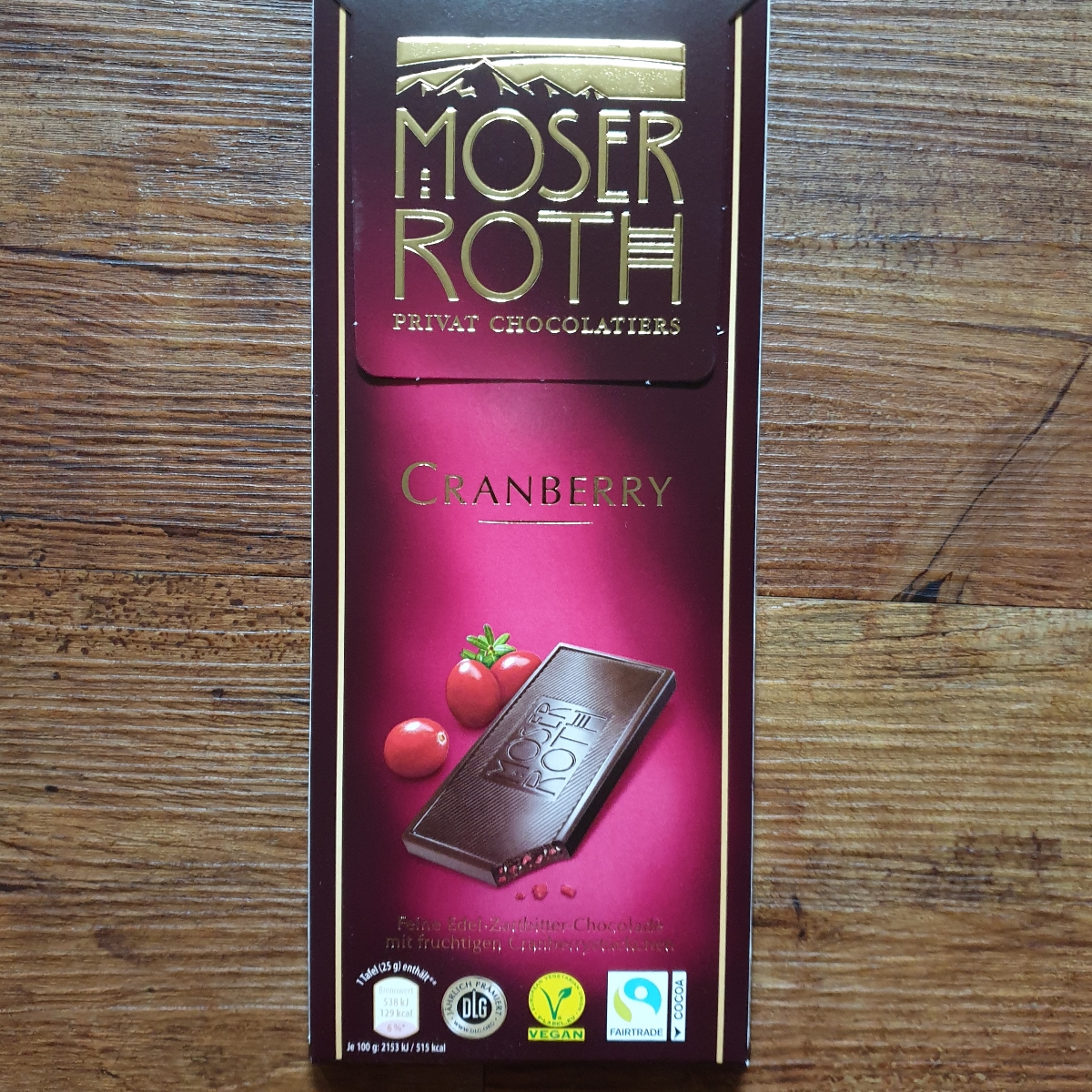 Dark Cranberry Chocolate at Moser Roth - Review by @sotofu | abillion