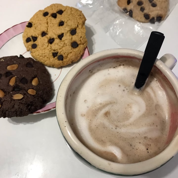 photo of Vegan Bakery BA Cookie ChocoMani shared by @jjazcuello on  02 Apr 2022 - review
