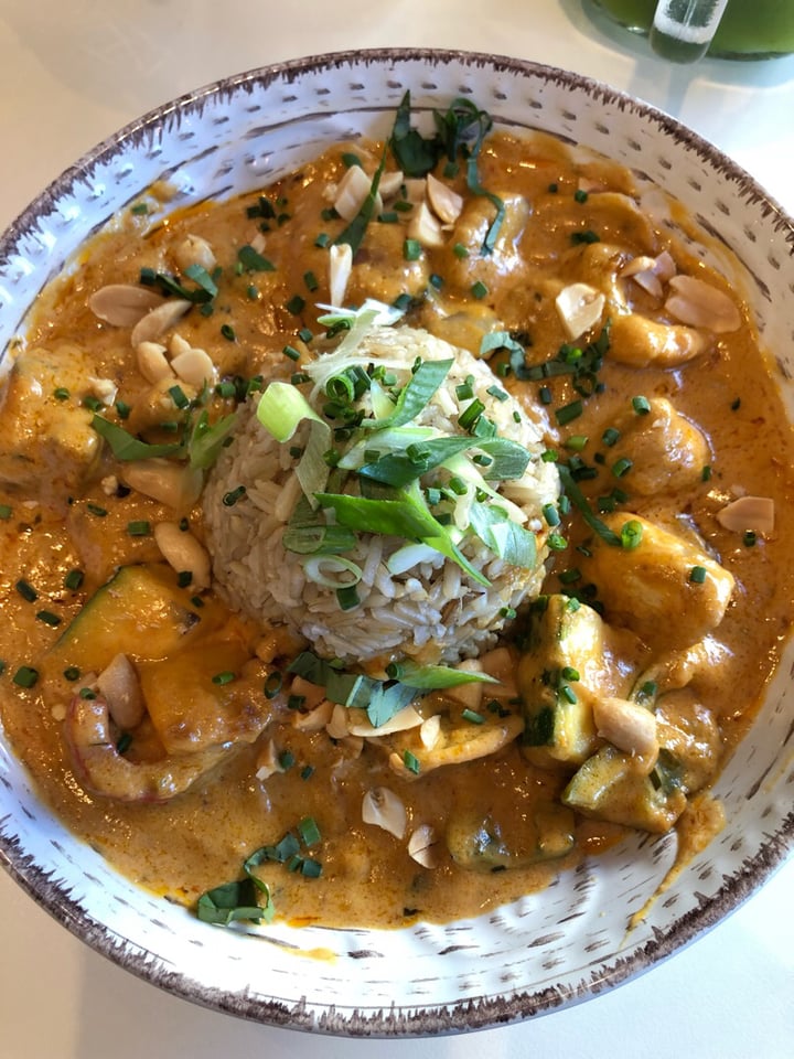 review photo of V-THOS Thai Penang Curry shared by @chrissaye on 16 Mar 2019 - review