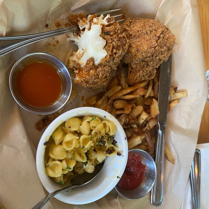 photo of Watercourse Foods 2 piece cauliflower chicken shared by @hayward77 on  02 Jan 2022 - review