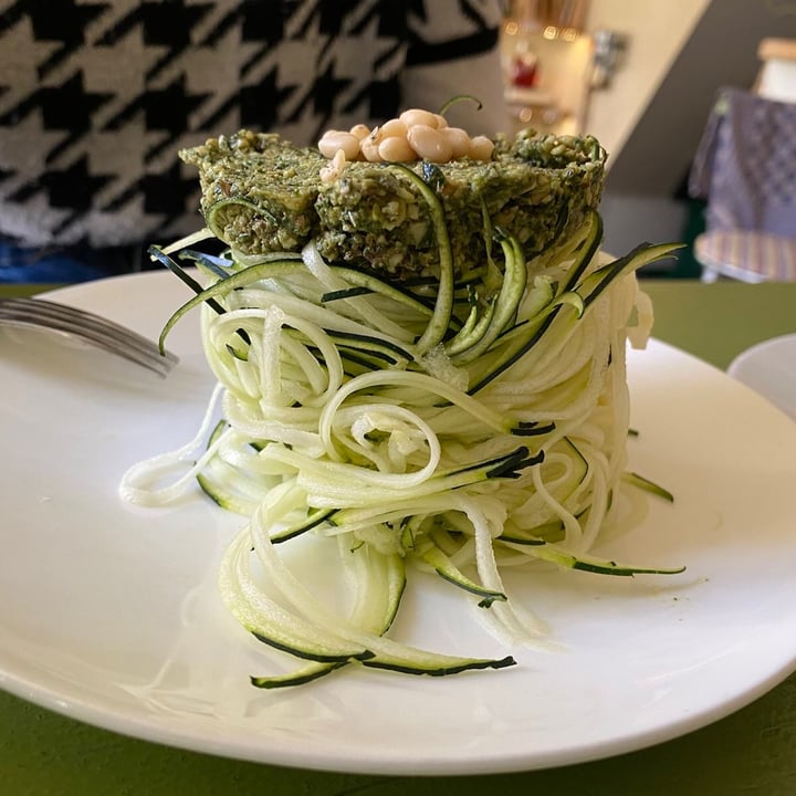 photo of Alchemist Garden Spaghetti Raw Al Pesto shared by @mapinknu88 on  15 Apr 2022 - review