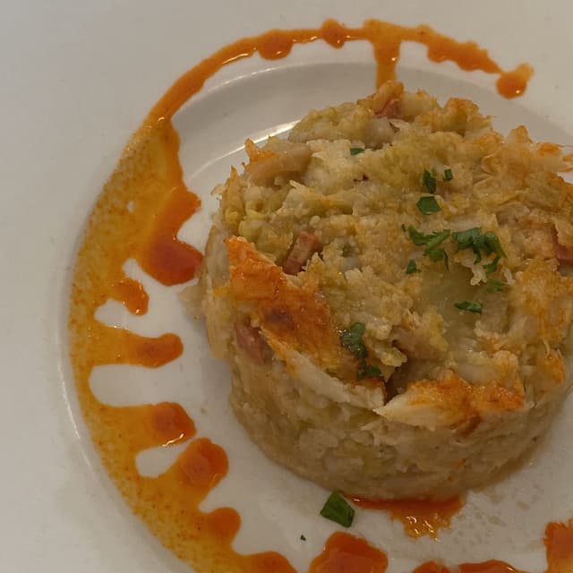 Foto do prato “Trincheta de patata y col”