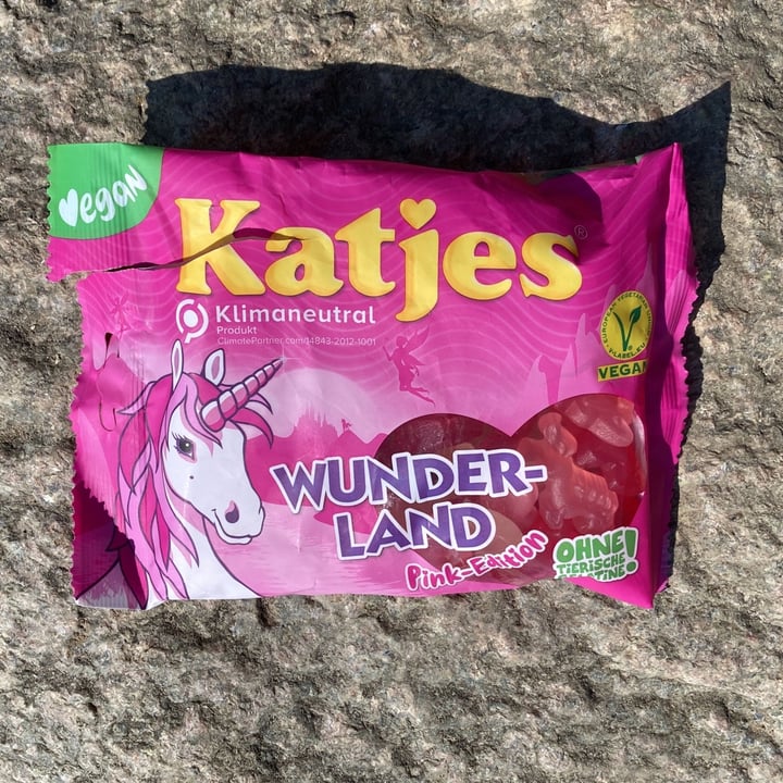 photo of Katjes Wunderland Pink-Edition shared by @zuccharlini on  24 Apr 2022 - review