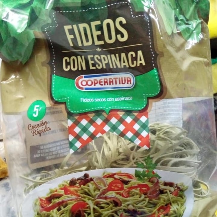 photo of Cooperativa obrera Fideos con Espinaca shared by @elnnatar on  28 Dec 2020 - review