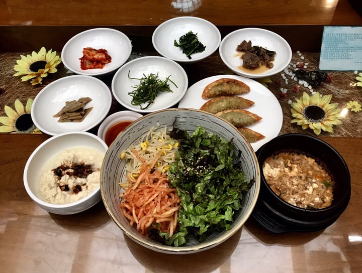 photo of Ose Gye Hyang Bibimbap with Soybean Paste and Hand-made Soft Tofu shared by @lkevyn on  24 Nov 2019 - review