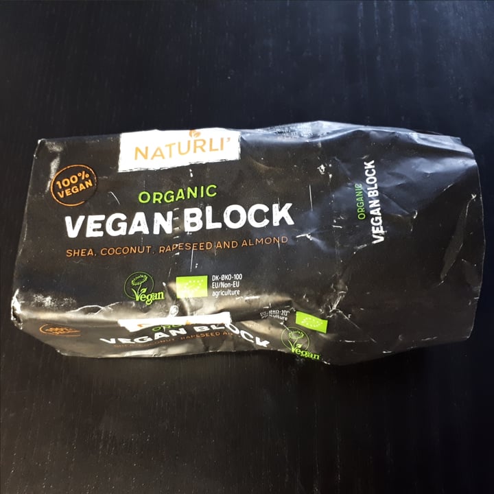 review photo of Naturli' Naturli Organic Vegan Block shared by @stephalish on 19 May 2021 - review