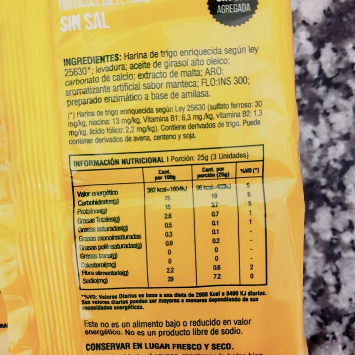 photo of Ceral Alimentos Diet Tostadas dietéticas sin sal shared by @maripau on  02 Aug 2022 - review