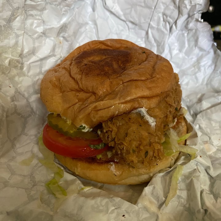 photo of Korny Vibes Chicken sandwich shared by @kimberlyn on  22 Aug 2020 - review