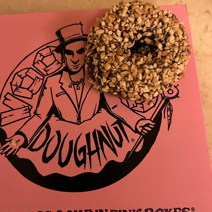 photo of Voodoo Doughnut Peanut Cake Donut shared by @courtlynn on  20 Mar 2022 - review