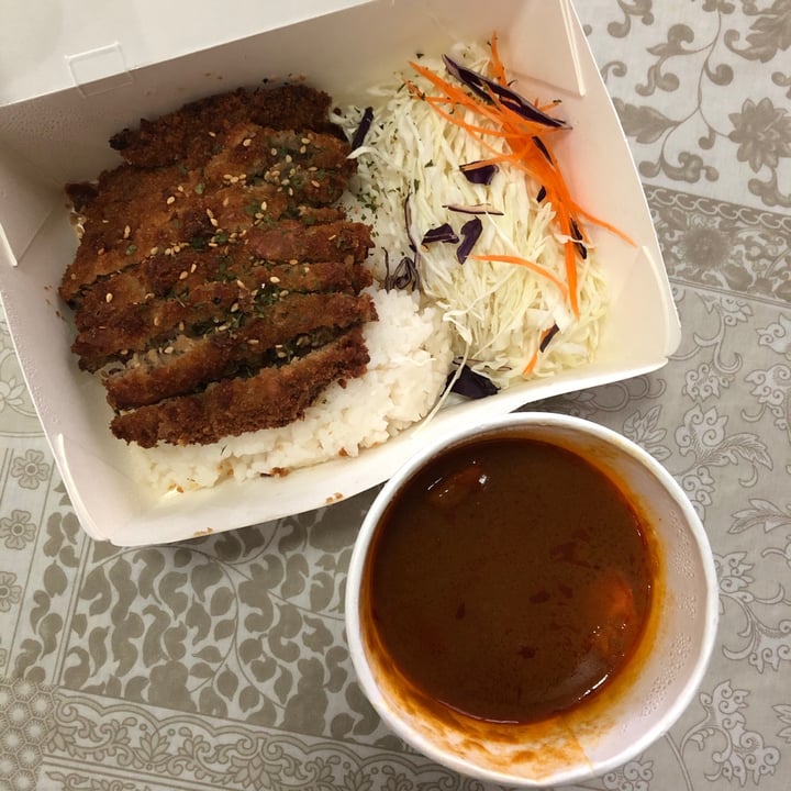 photo of Saute-San Handmade Vegan Katsu Curry shared by @aishahalattas on  06 Jun 2021 - review