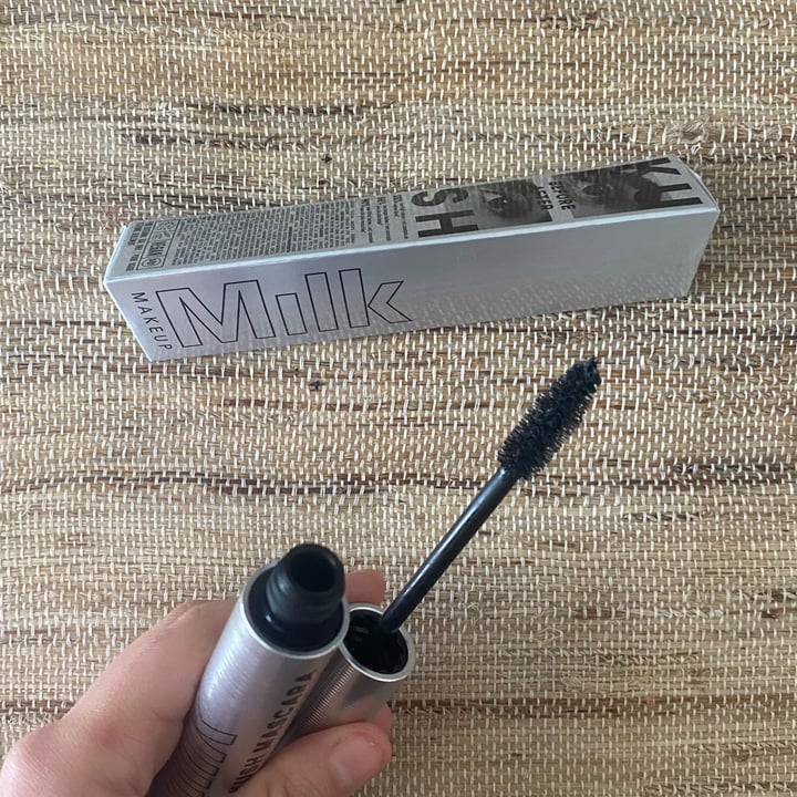 photo of Milk Makeup Kush Mascara shared by @camucm on  20 Apr 2022 - review