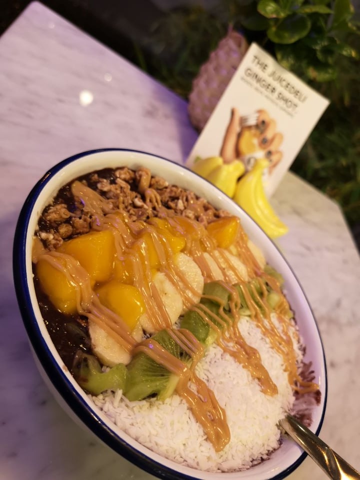 review photo of Superfood Deli 3 Fruity Porridge Jumbo shared by @mrveganvienna on 27 Feb 2020 - review