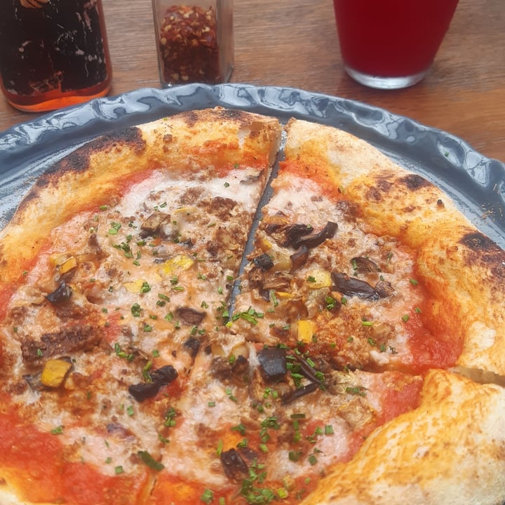 review photo of PIANTA Pizza ai ragu shared by @adrivegama on 19 Jul 2022 - review