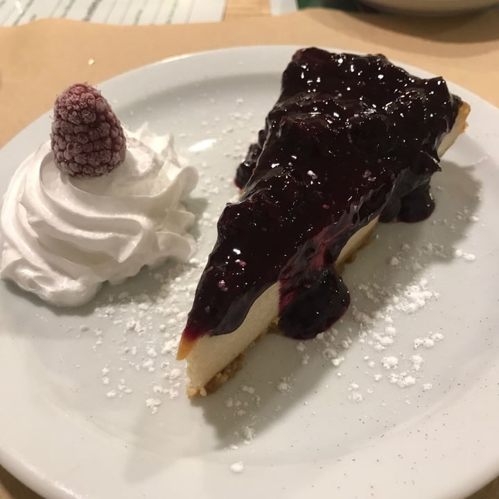 photo of Dolce Pizza y Los Veganos Cheescake shared by @joansc91 on  20 Aug 2021 - review